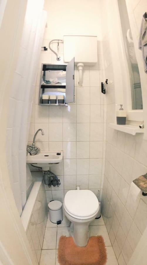 Adrienn apartment Budapest Exteriör bild