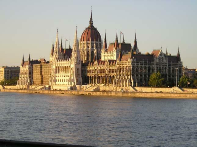Adrienn apartment Budapest Exteriör bild